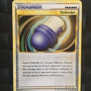 Defender Uncommon Trainer HGSS Undaunted