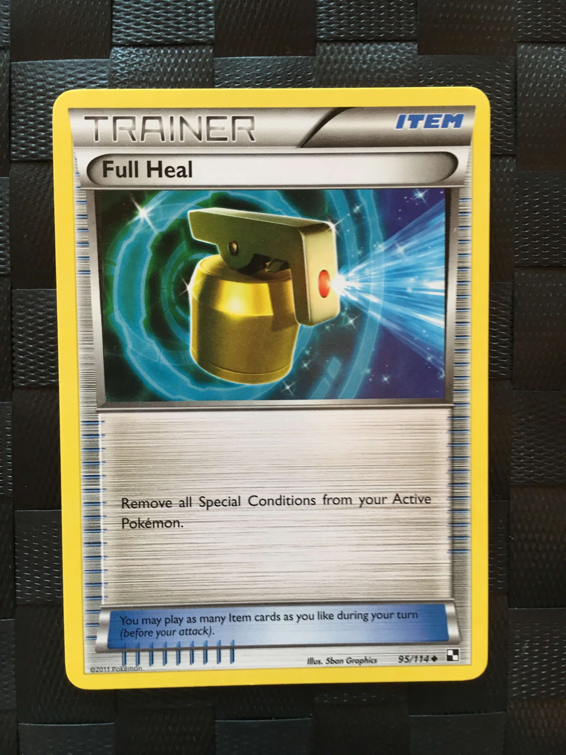 Full Heal Uncommon Trainer Black & White