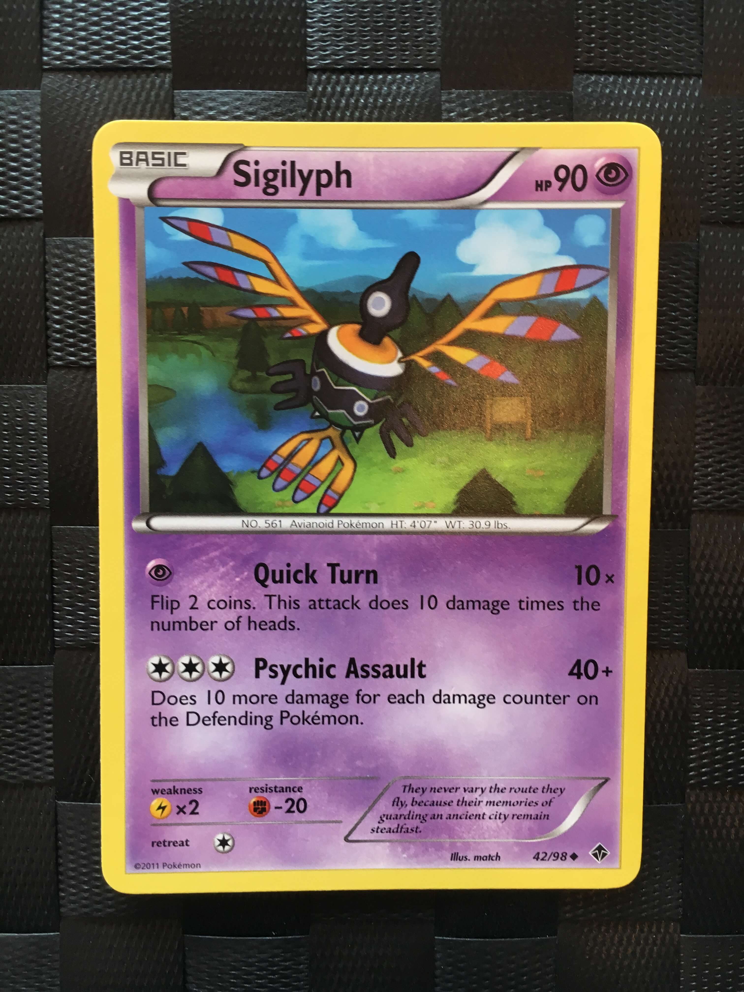 Sigilyph Uncommon #42/98 – Black & White: Emerging Powers